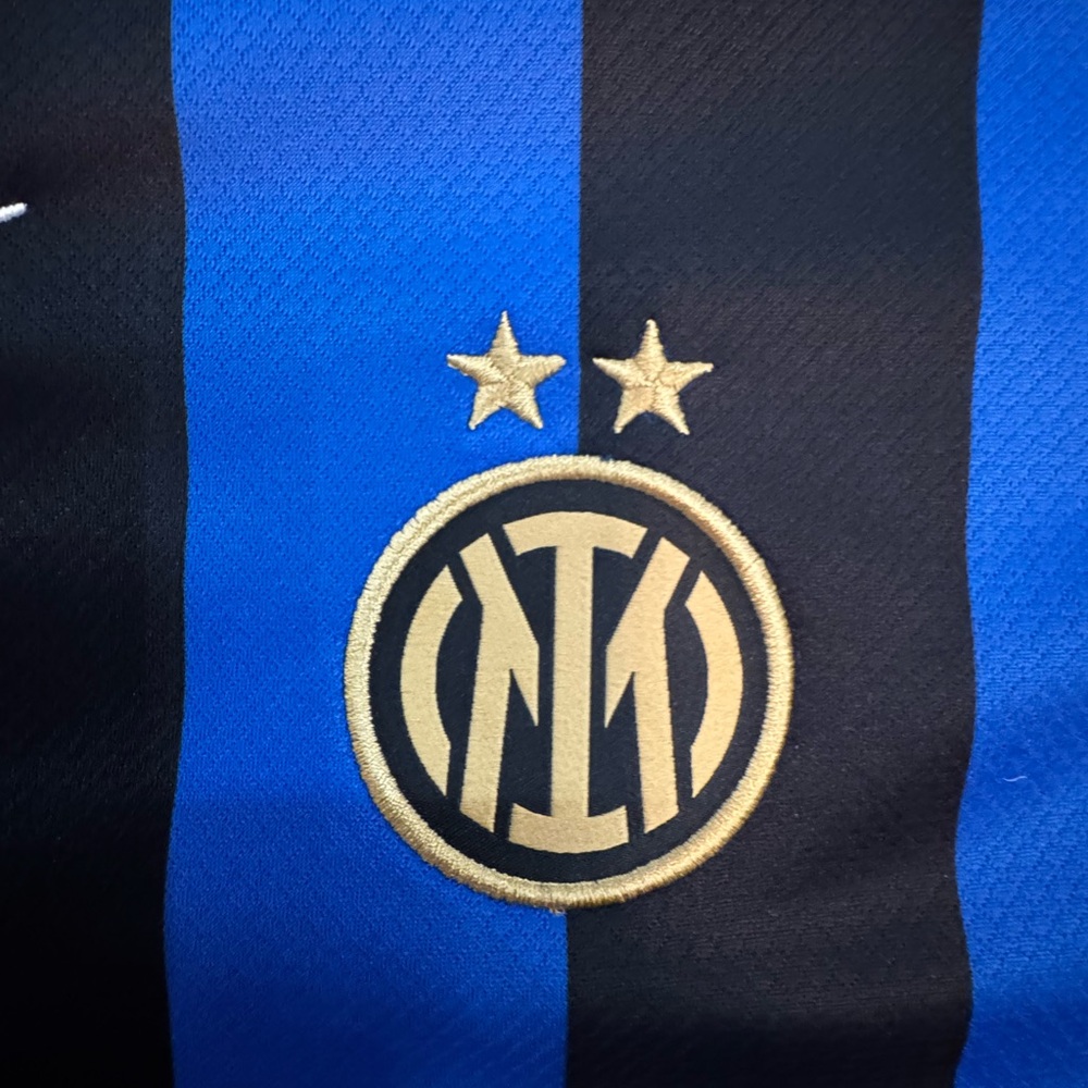 INTER MILAN BRAND NEW ‘24-‘25 Authentic Blue Soccer Jersey with Black Accents - Picture 3 of 7
